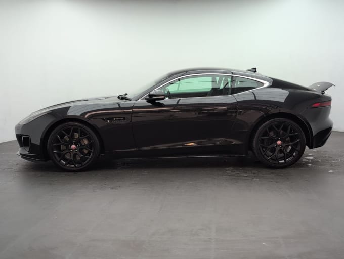 2025 Jaguar F-type