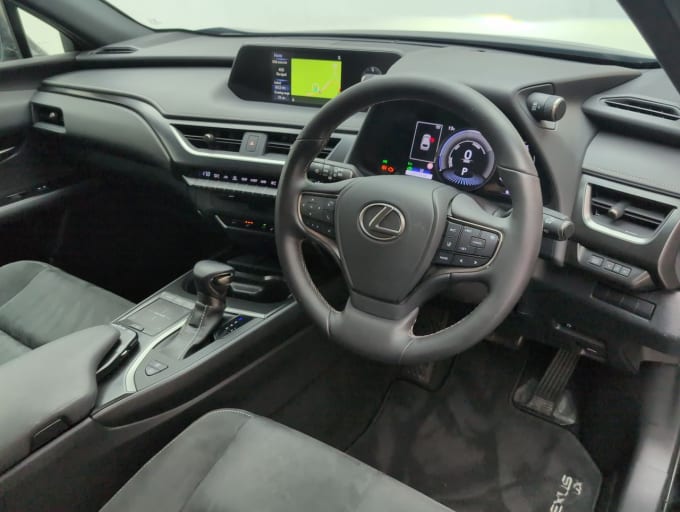 2025 Lexus Ux