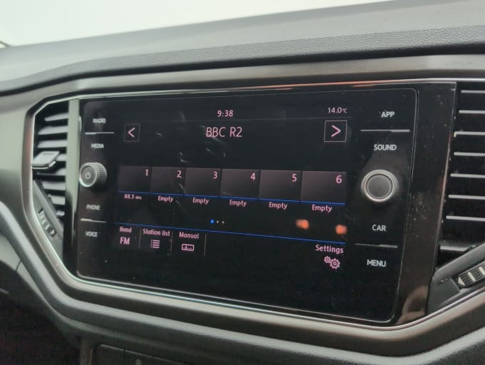 2025 Volkswagen T-roc