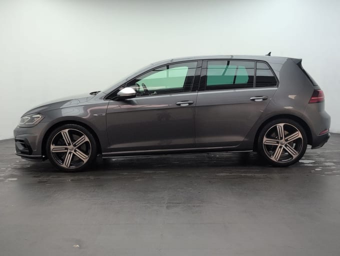 2025 Volkswagen Golf