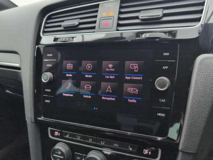 2025 Volkswagen Golf