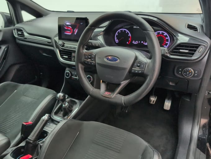 2025 Ford Fiesta