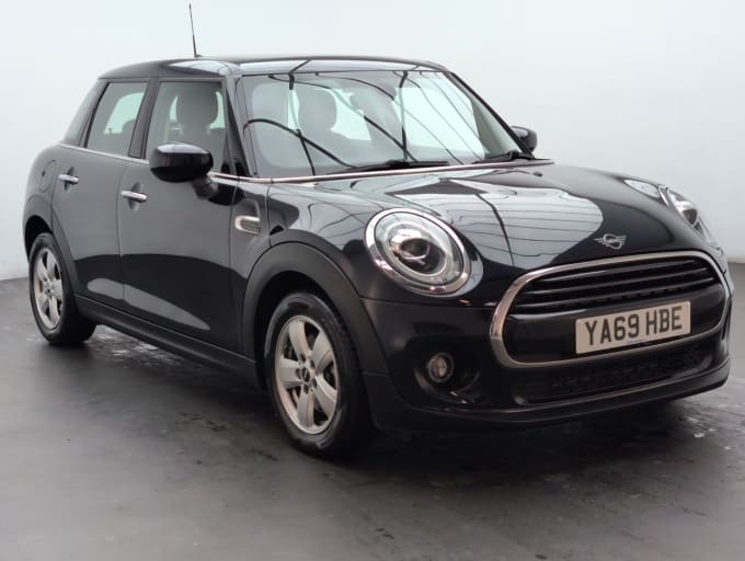 2025 Mini Hatch