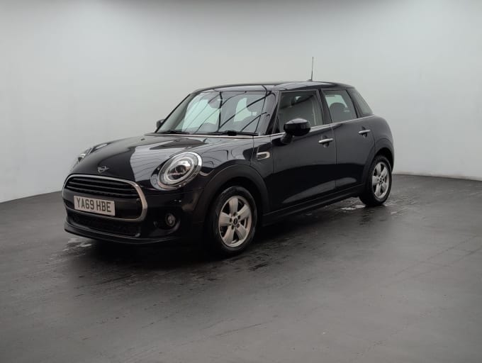 2025 Mini Hatch