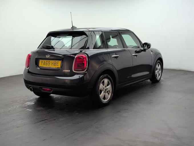 2025 Mini Hatch