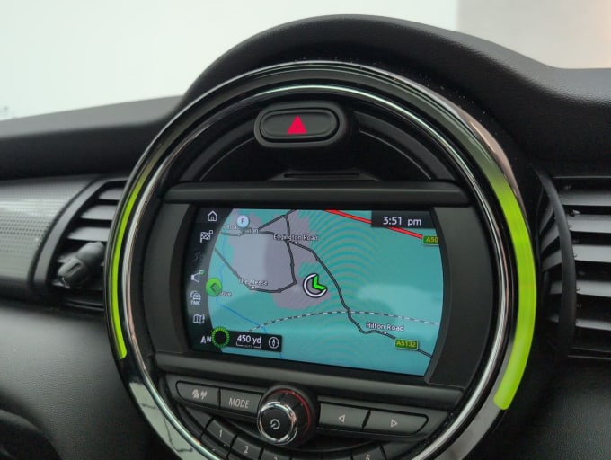 2025 Mini Hatch