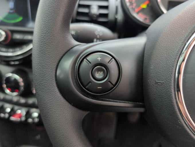 2025 Mini Hatch