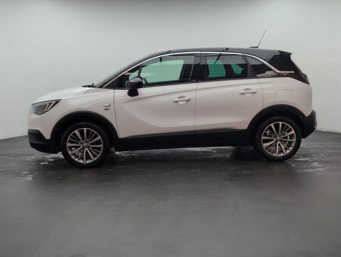 2025 Vauxhall Crossland X