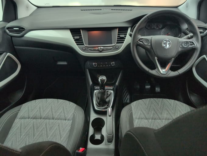 2025 Vauxhall Crossland X