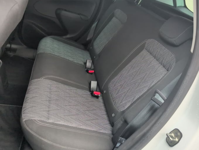2025 Vauxhall Crossland X