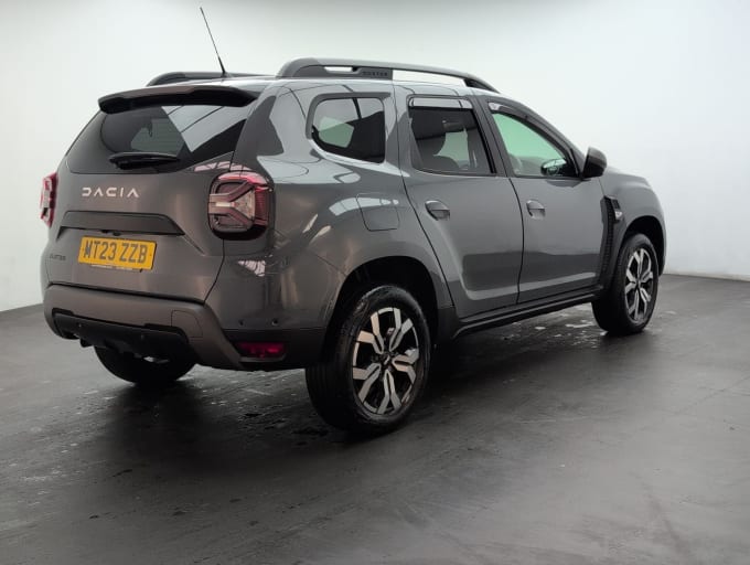2025 Dacia Duster