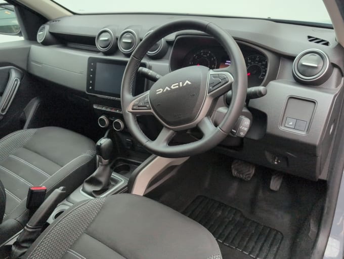 2025 Dacia Duster