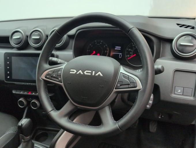 2025 Dacia Duster