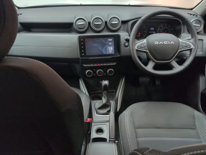 2025 Dacia Duster
