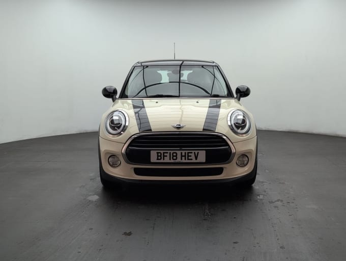 2025 Mini Hatch