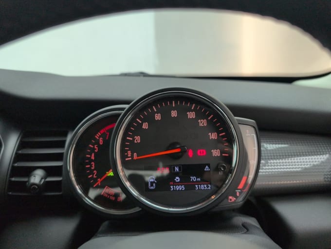 2025 Mini Hatch