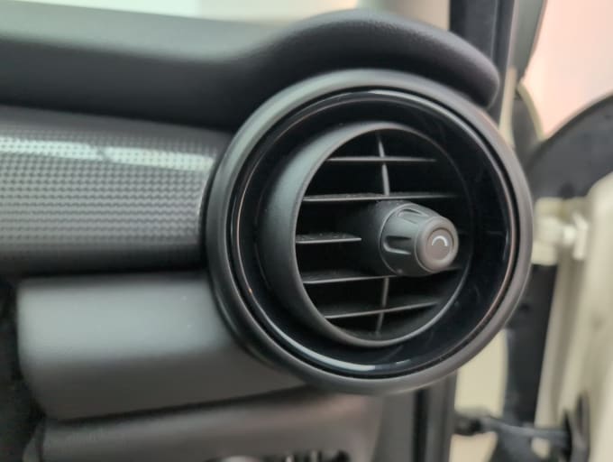 2025 Mini Hatch