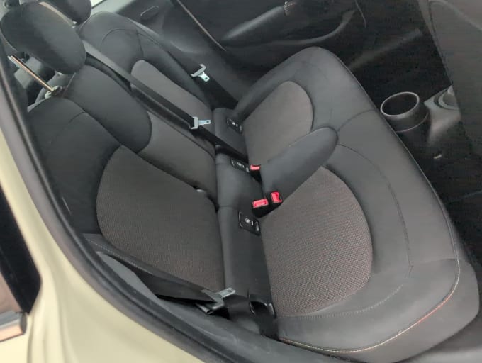 2025 Mini Hatch