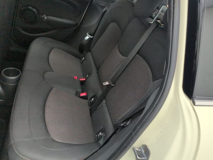 2025 Mini Hatch