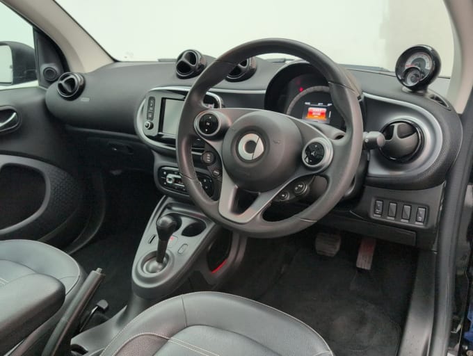 2025 Smart Fortwo