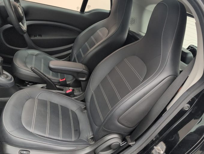 2025 Smart Fortwo