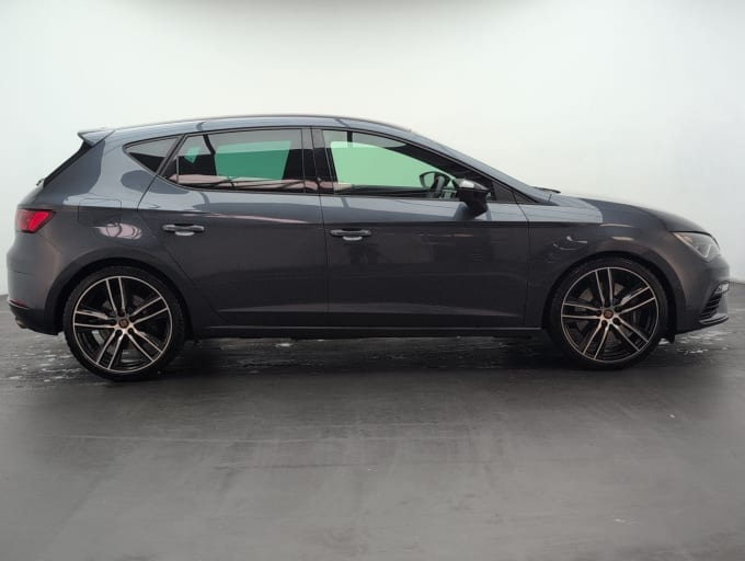 2025 Seat Leon