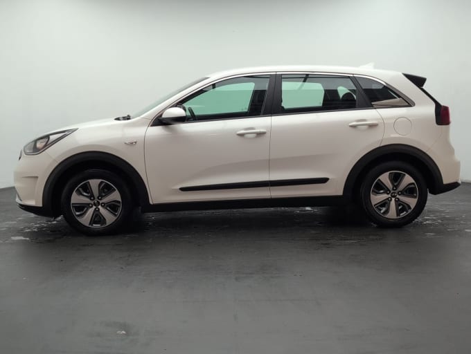 2025 Kia Niro