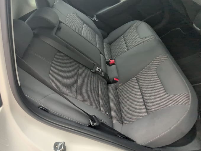 2025 Kia Niro