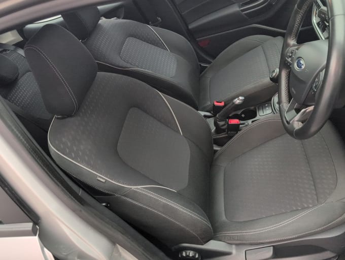 2025 Ford Fiesta