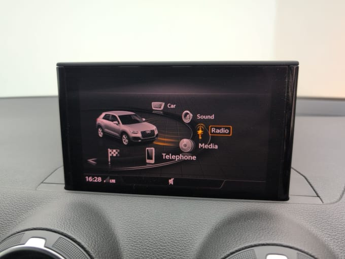 2025 Audi Q2