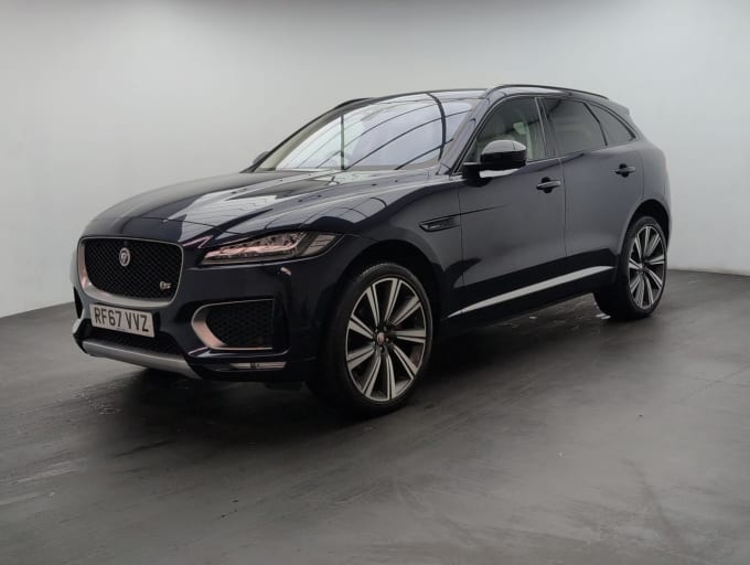 2025 Jaguar F-pace