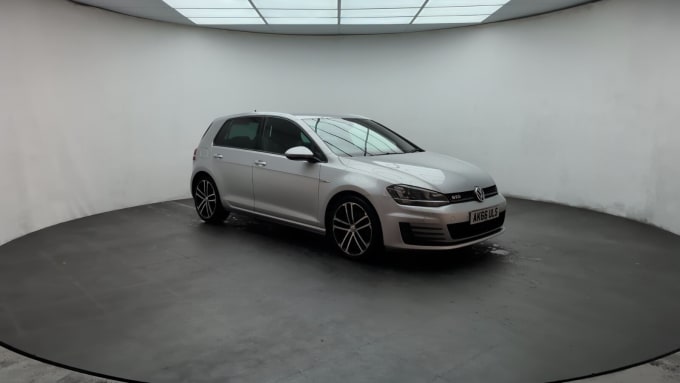 2025 Volkswagen Golf