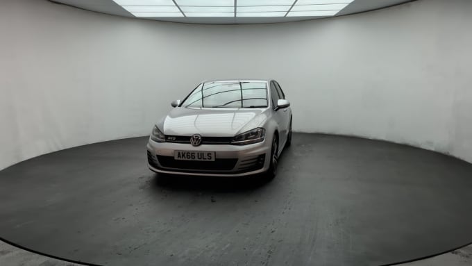 2025 Volkswagen Golf