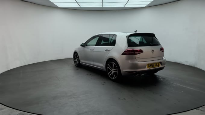 2025 Volkswagen Golf
