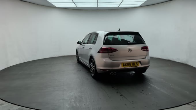 2025 Volkswagen Golf