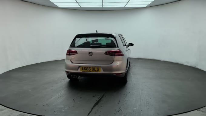 2025 Volkswagen Golf
