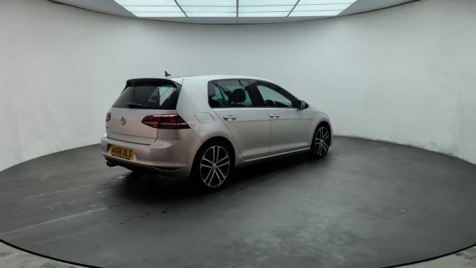 2025 Volkswagen Golf