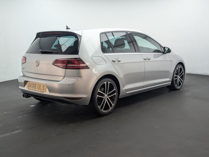 2025 Volkswagen Golf