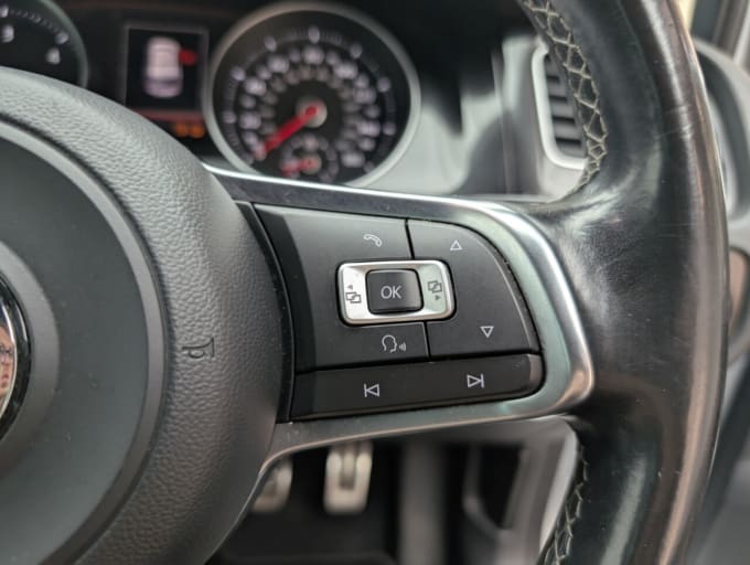 2025 Volkswagen Golf