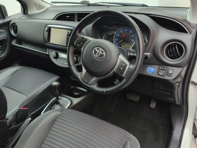 2025 Toyota Yaris