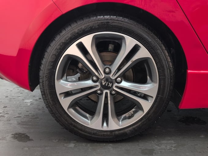 2025 Kia Ceed