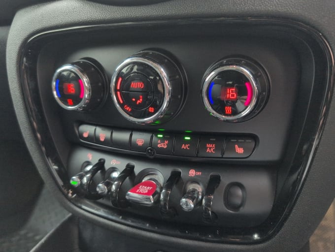 2025 Mini Clubman