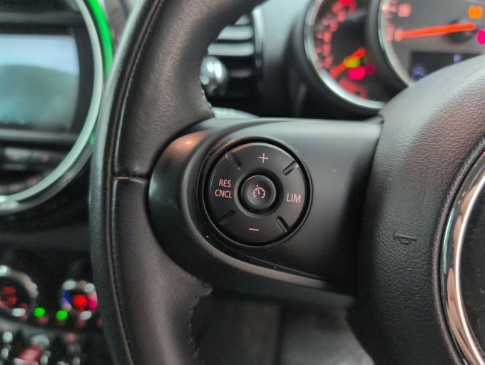 2025 Mini Clubman