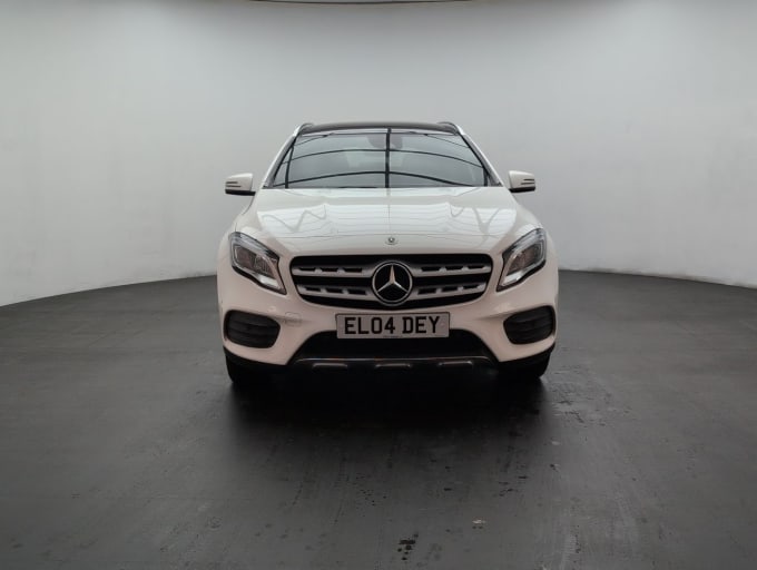 2025 Mercedes-benz 180