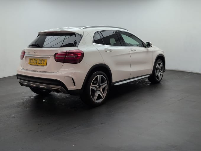 2025 Mercedes-benz 180