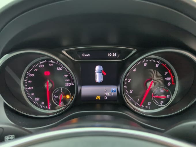 2025 Mercedes-benz 180
