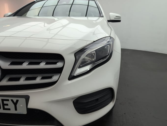 2025 Mercedes-benz 180