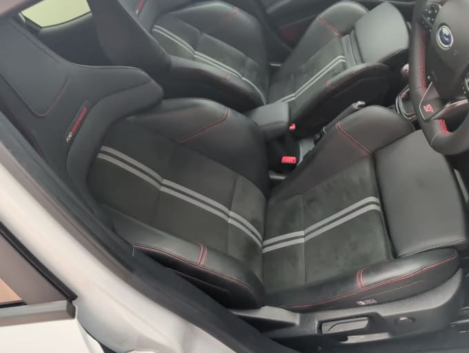 2025 Ford Fiesta