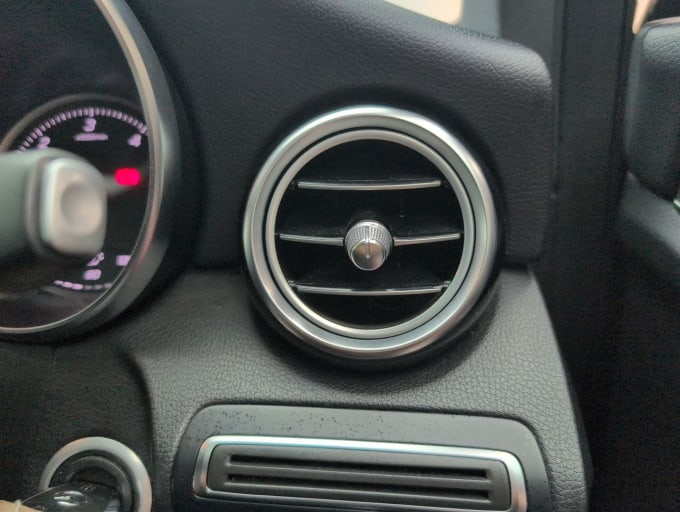 2025 Mercedes-benz Glc