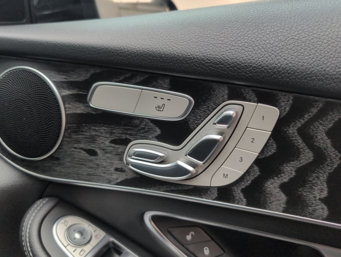 2025 Mercedes-benz Glc